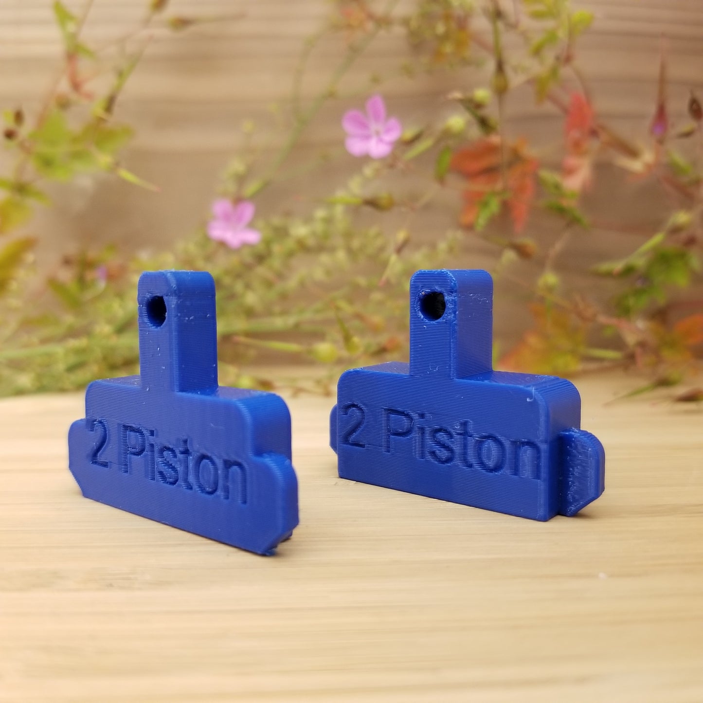 Pair of Shimano 2-piston bleed block and piston exposure block for MTB brakes – Whistler Print-A-Part